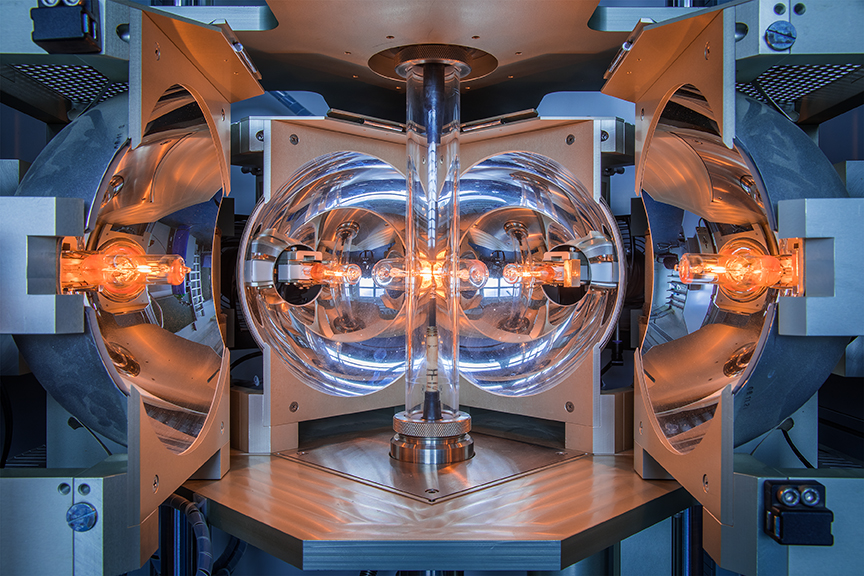 Bild aus dem Quantum Material Core Lab (Kristallwachstumslabor) - vergrößerte Ansicht