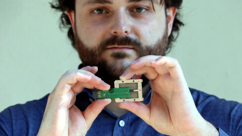 SpinMagIC: 'EPR on a chip' ensures quality of olive oil and beer