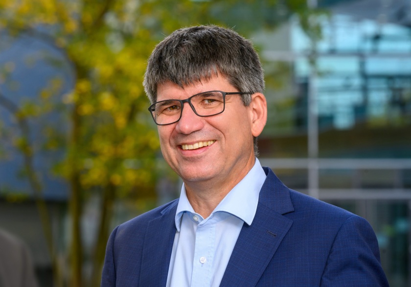 Prof. Dr. Bernd Rech is the scientific director of the HZB and is also vice-president for the research area of energy at the Helmholtz Association. He has now been appointed to the advisory board for the BMWK's energy research programme.