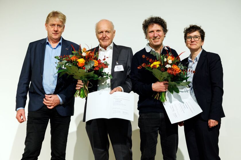 From left to right: Prof. Gerard Meijer, Fritz Haber Institute, Berlin, Dr. Manfred Faubel, Max Planck Institute for Dynamics and Self-Organization, G&ouml;ttingen, Dr. Bernd Winter, Fritz Haber Institute, Berlin, Dr. Franziska Emmerling, Federal Institute for Materials Research and Testing.