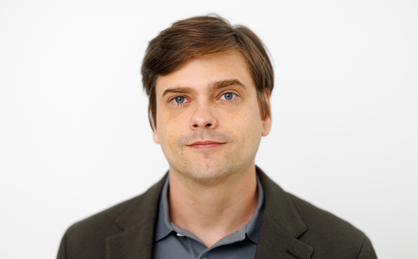 In the COMET-PV project, Dr Artem Musiienko aims to significantly accelerate the development of perovskite solar cells. He is using robotics and AI to analyse the many variations in the material composition of tin-based perovskites. The physicist will set up a Young Investigator Group at HZB.